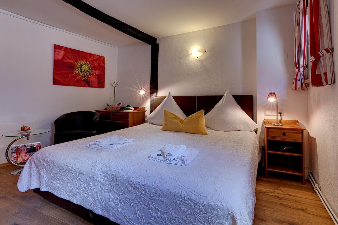 Hotel Kleine Radlerherberge Mockmuhl Экстерьер фото