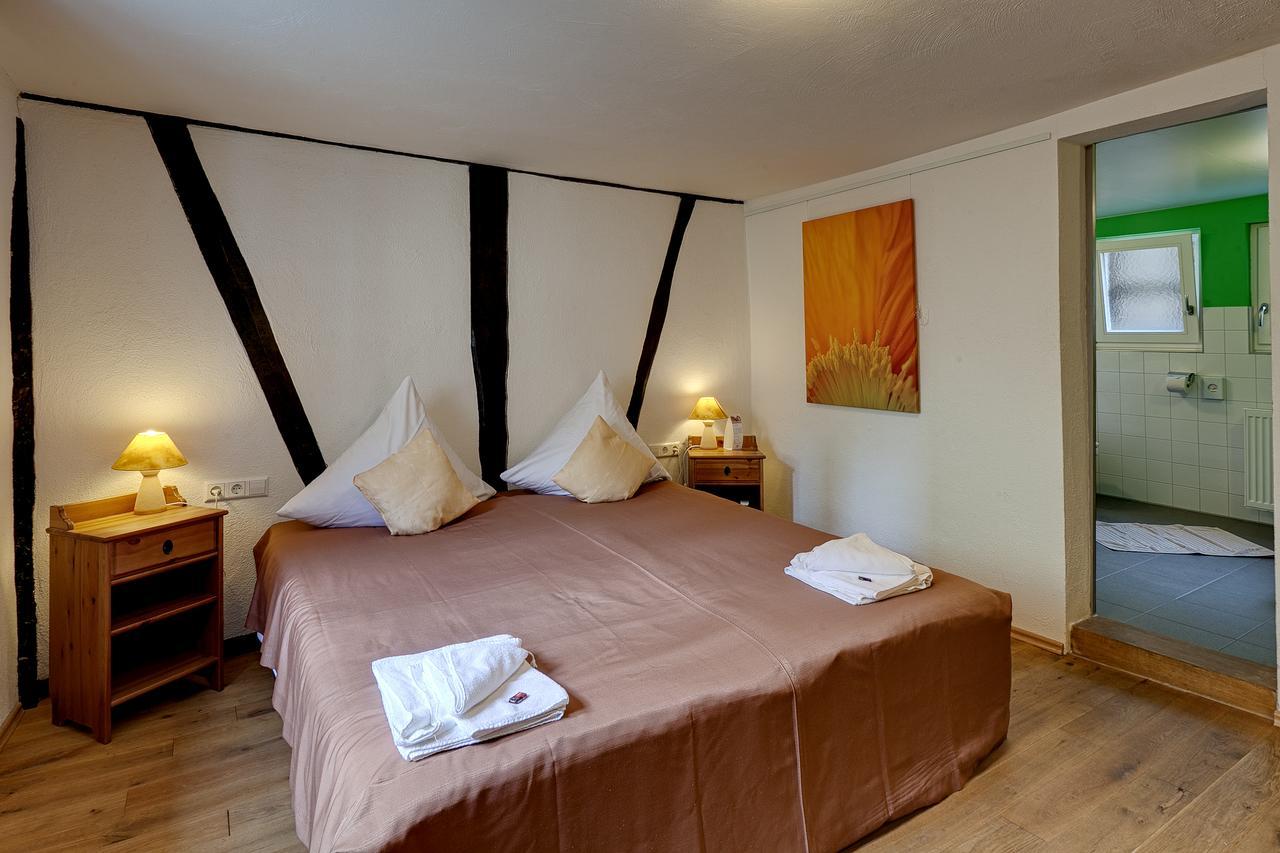 Hotel Kleine Radlerherberge Mockmuhl Экстерьер фото