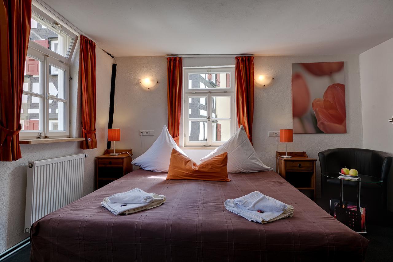 Hotel Kleine Radlerherberge Mockmuhl Экстерьер фото